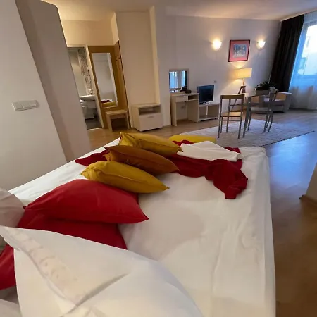 Hotel Adeona Wellness By Asteri
